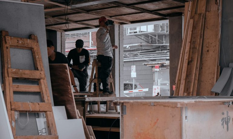 henry-co-30RYDogaobs-unsplash